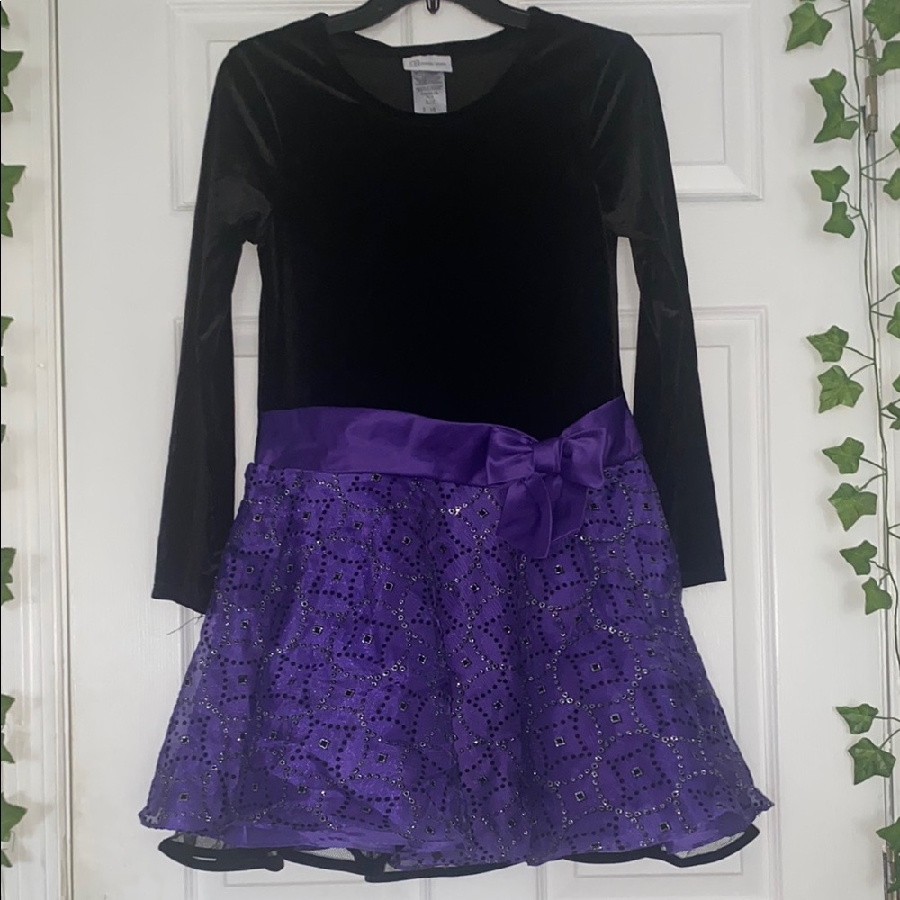 Girl’s Long-Sleeve Dress w/ Bow